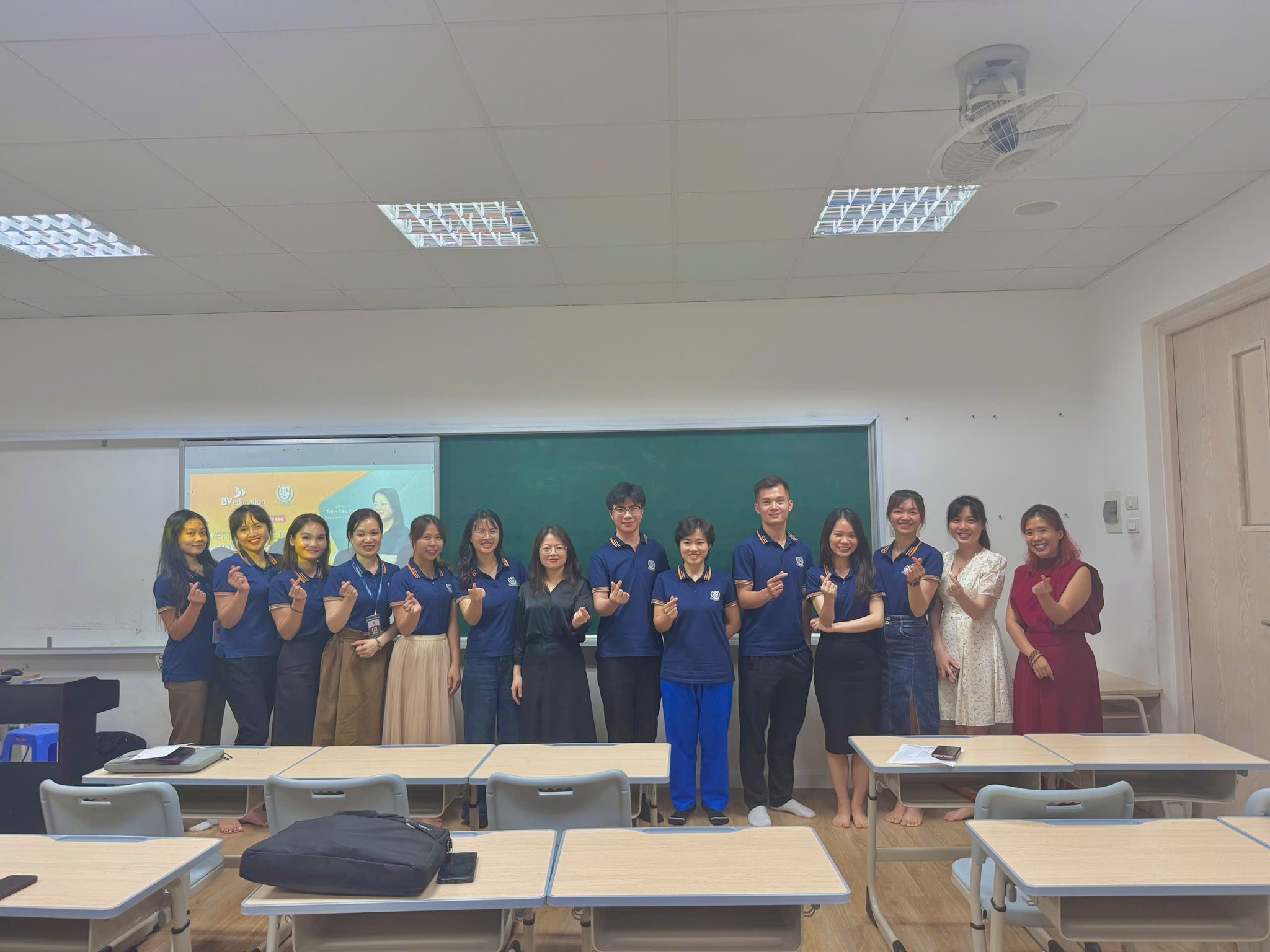 WORKSHOP HƯỚNG DẪN “QUYẾT TOÁN THUẾ TNCN 2025 TRÊN ỨNG DỤNG ETAX MOBILE" TẠI VIETSCHOOL PANDORA